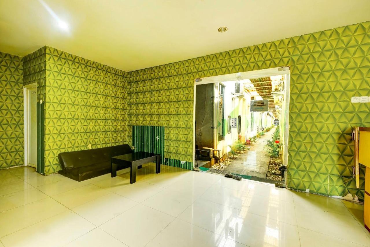 Oyo 91240 Jogja Amazon Green 2 Yogyakarta Bagian luar foto