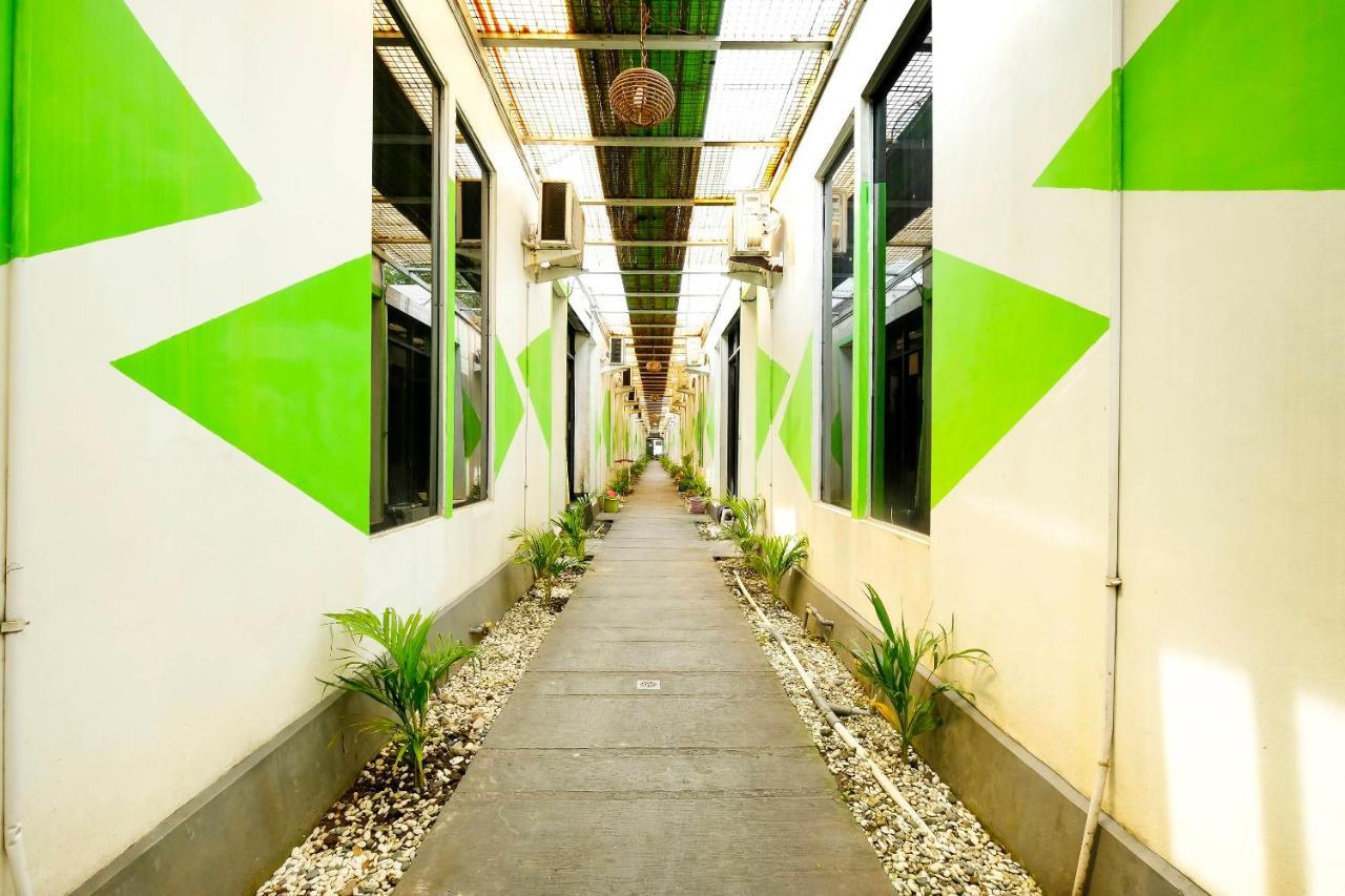Oyo 91240 Jogja Amazon Green 2 Yogyakarta Bagian luar foto